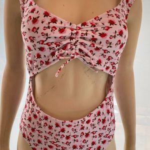 Xhilaration One Piece Swim Suit size: XL